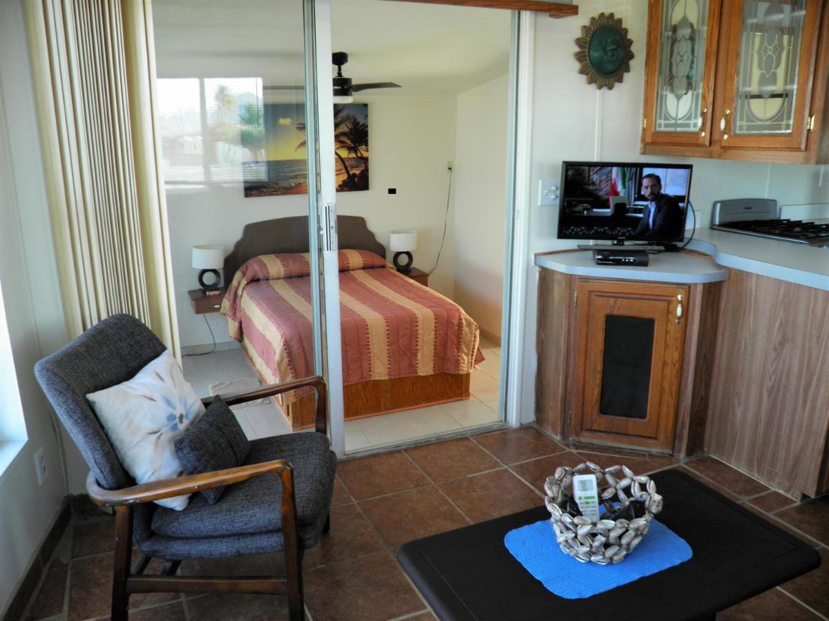 6 &14 Equipped Beach House Seaside Hotel サン・フェリペ エクステリア 写真